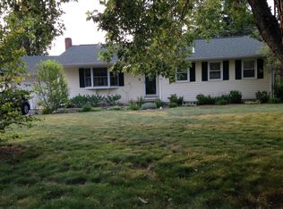 2 Carmen Park Dr, Middleboro, MA 02346