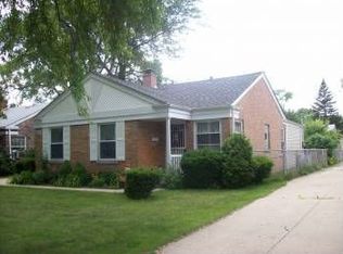 8216 N Caldwell Ave, Niles, IL