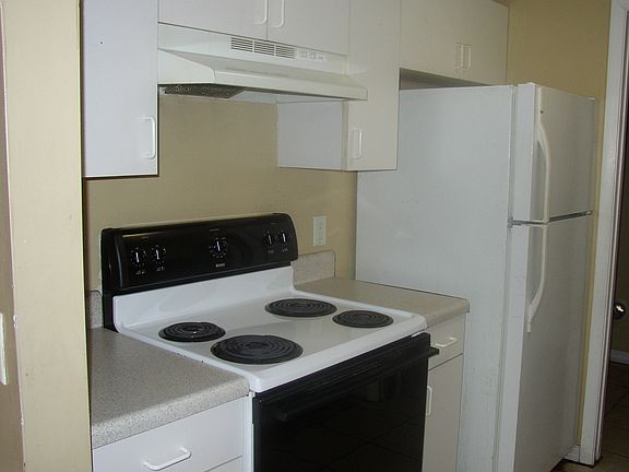 3rd image of 180 Palmer Street