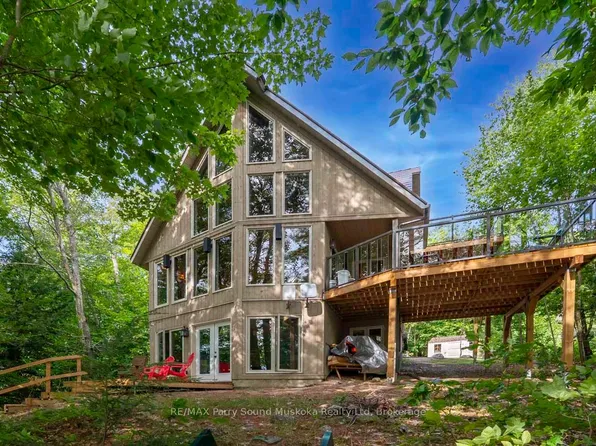 32A Sterner Dr, Seguin, ON P2A 0B2