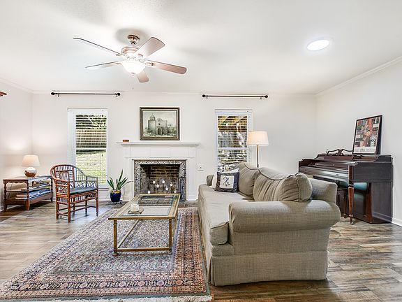 2nd image of 7403 Dove Mountain St