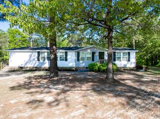427 Seegars Mill Rd, Camden, SC 29020