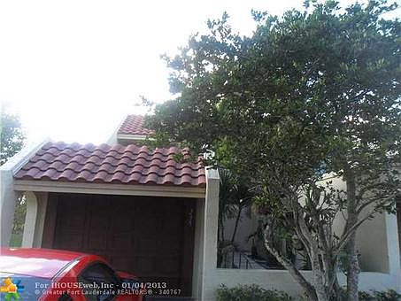 1st image of 295 Fern Dr #4-1