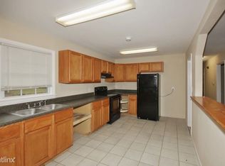 2343 River Rd, Ellenwood, GA 30294