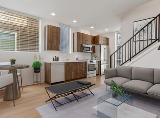 1119 14th Ave #D, Seattle, WA 98122