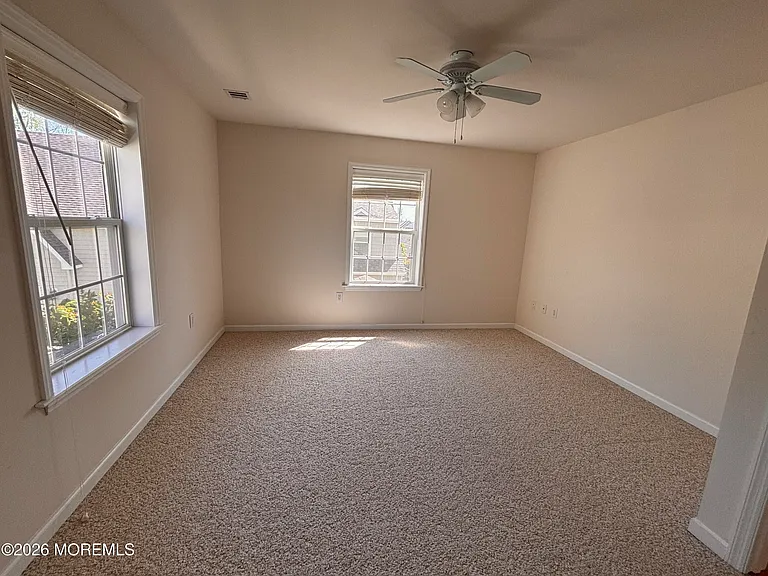 513 Evergreen Ave — Photo 38
