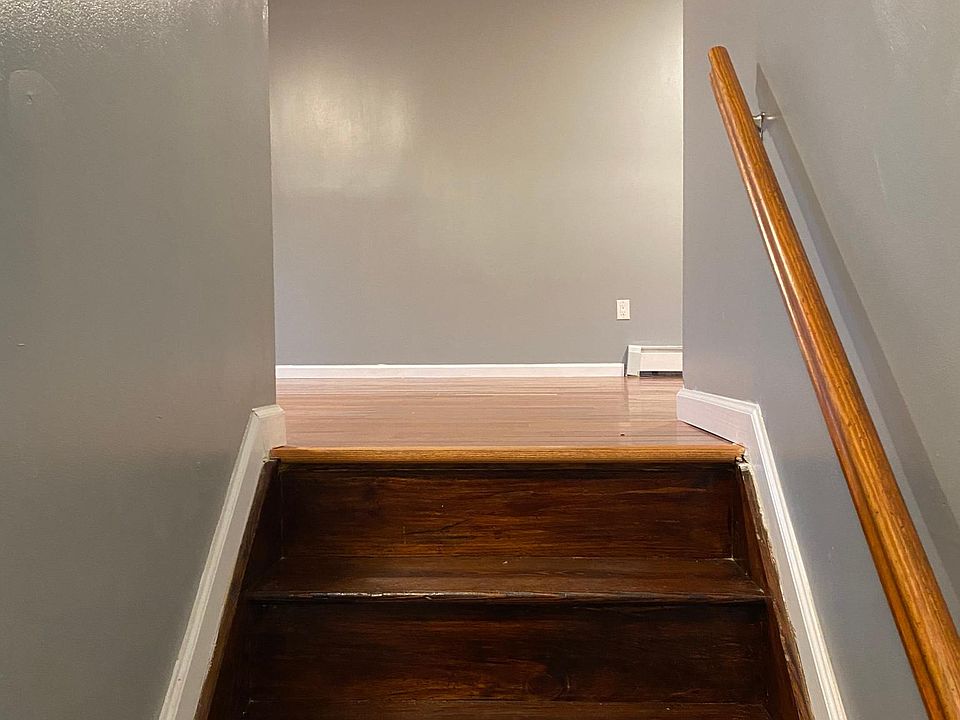 1st image of 13-29 Dinsmore Ave #2