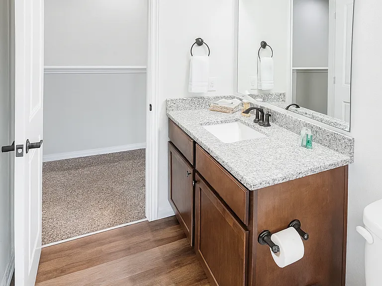 13810 Enzo Gate #102 — Photo 6
