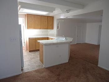4th image of 958 Plantain Lily Ave