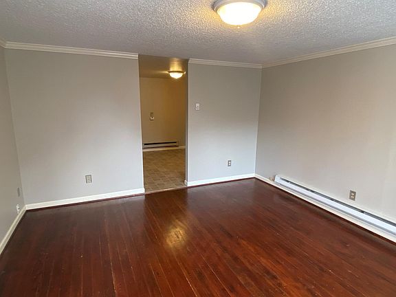 5th image of 307 N G St #A