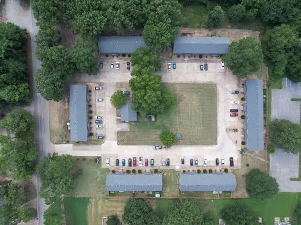 1906 W Matthews Ave, Jonesboro, AR 72401