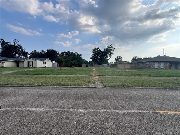 1009 Jefferson Dr, Lake Charles, LA 70605