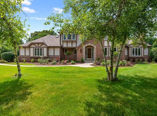 11903 N Solar Ave, Mequon, WI 53097
