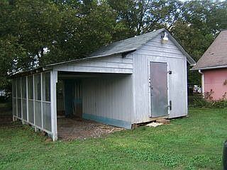 2nd image of 1215 N Limestone St #1