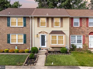 18 Baltistan Ct, Rosedale, MD 21237
