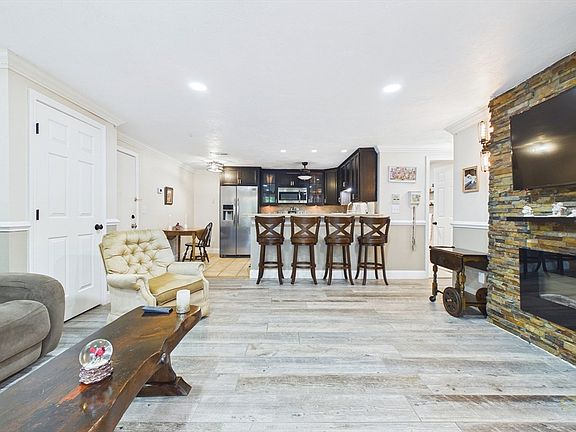 2nd image of 1619 Braley Rd APT 98