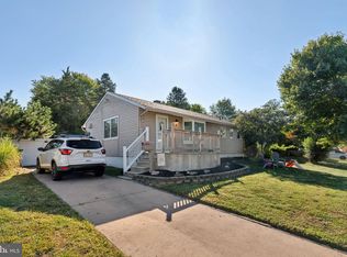 5 Estate Rd, Lumberton, NJ 08048