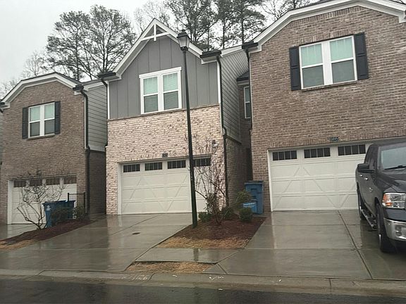 2nd image of 1515 Villageside Ct