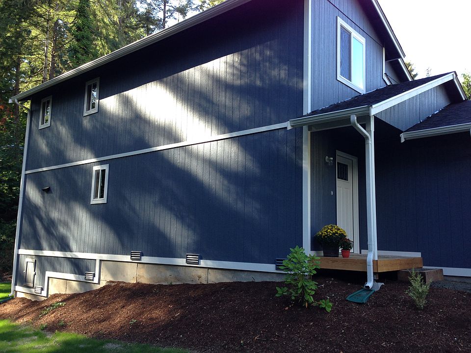 1st image of 51 NE Burt Ct