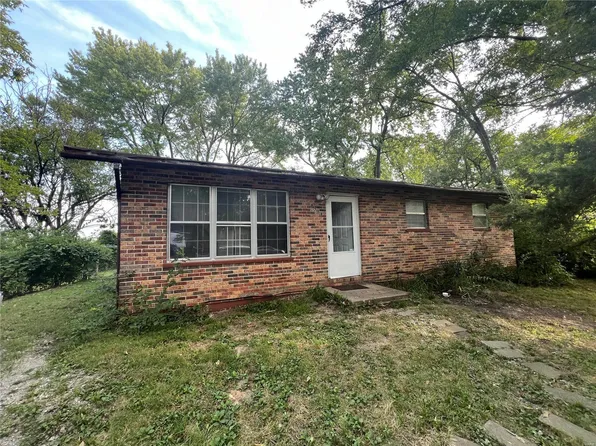 8713 Delmore Ter, Caseyville, IL 62232