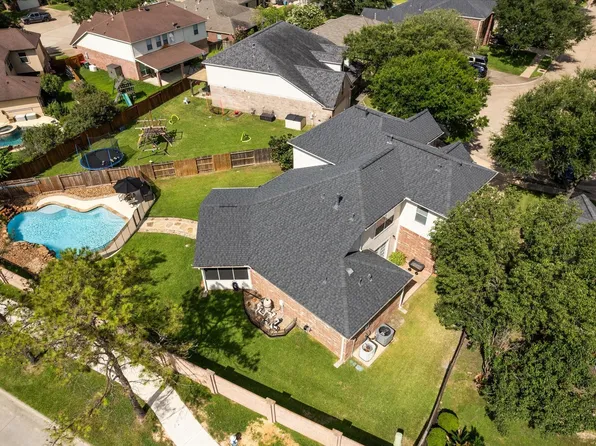18203 Olive Tree Ct, Cypress, TX 77429