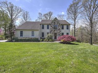 2 Elmwood Way, Burlington, NJ 08016