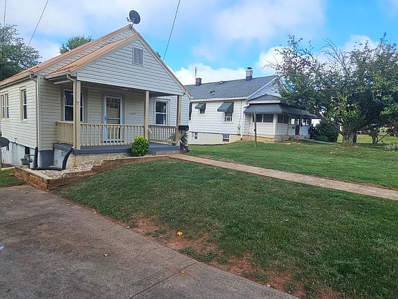 4th image of 1307 Radcliff Ave