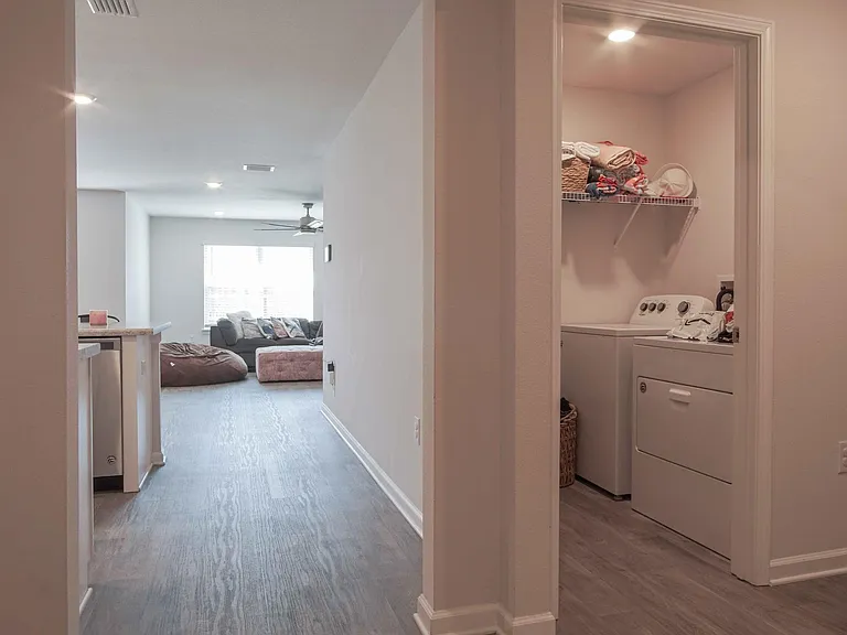 4028 Brighton Blvd — Photo 12