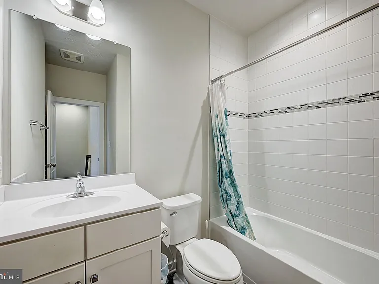 3608 Timber Green Dr — Photo 36