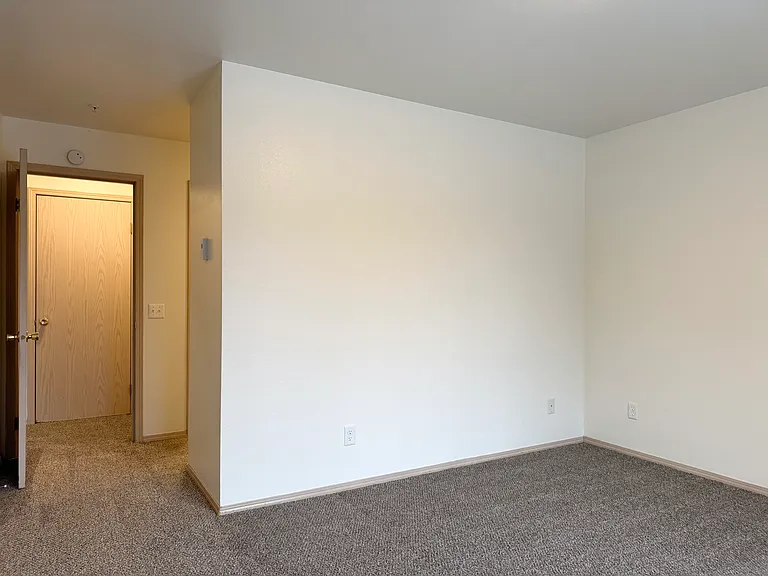 Sunset Pond LLC — Photo 36