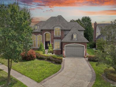 24765 Cavendish Ave E, Novi, MI, 48375