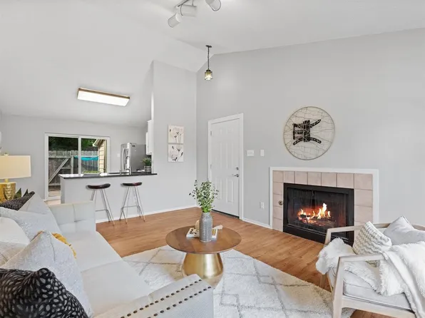 11404 Walnut Ridge Dr #118, Austin, TX 78753