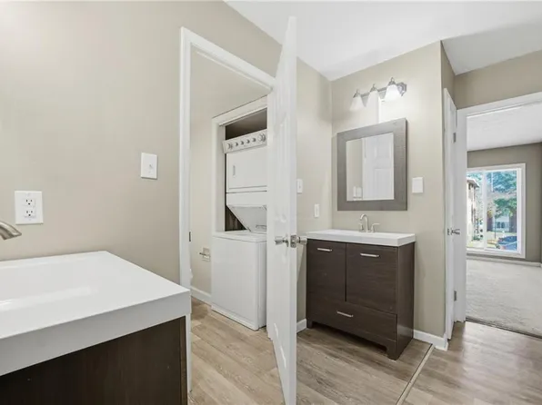 109 Hampton Club Dr #3, Hampton, VA 23666