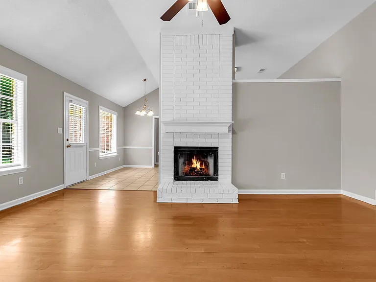 1341 Milestone Cir — Photo 5