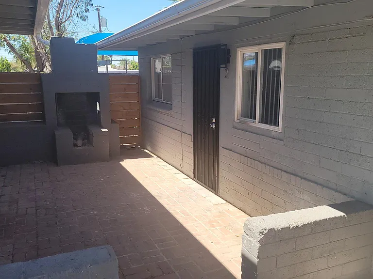 10705 N 15th Ave #2 — Photo 19