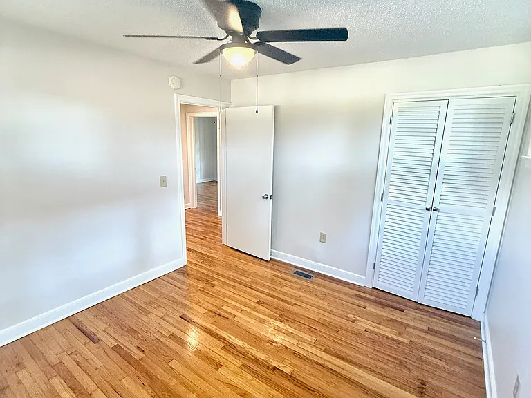 1035 Indigo Ave — Photo 12