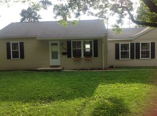 509 N 33rd St, Mattoon, IL