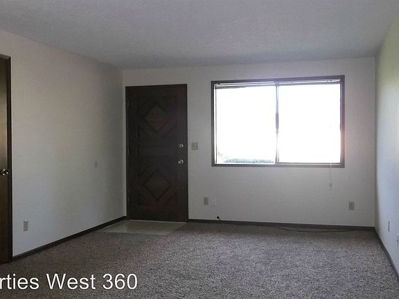 2nd image of 218 SE Clark Ave APT 4