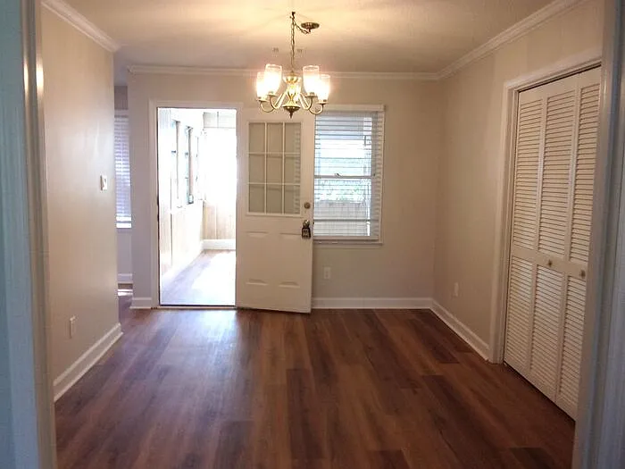 3 bed, 2.0 bath, 1257 sqft, $1,765 — Photo 4