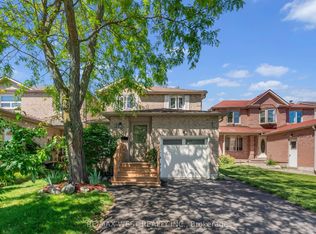 1457 Anton Sq, Pickering, ON L1V5S5