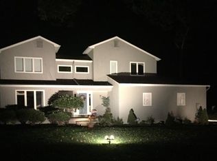 3 Hemlock Ln, Flanders, NJ 07836