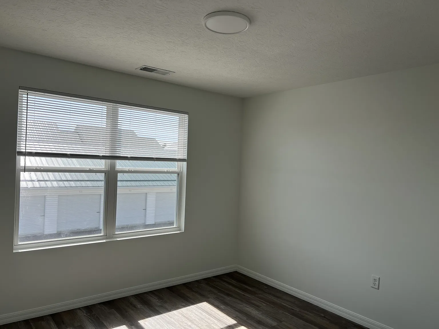 6208 Commerce Drive - 203 — Photo 4