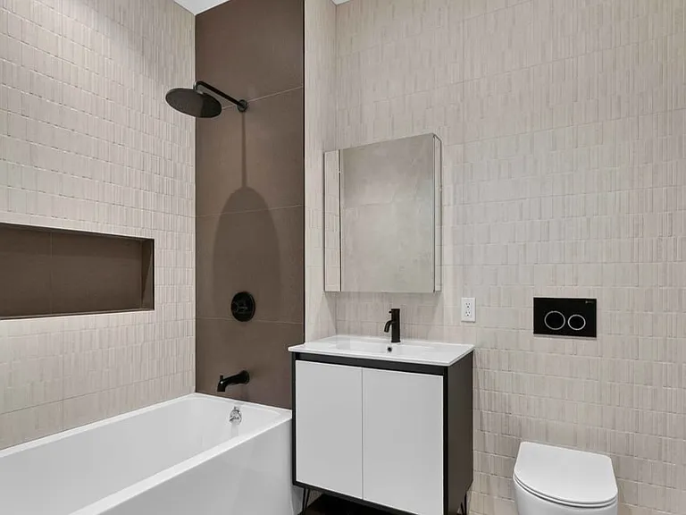 173 Tompkins Ave #1R — Photo 8