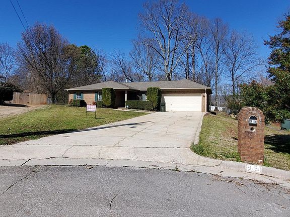 915 Ashwood Drive