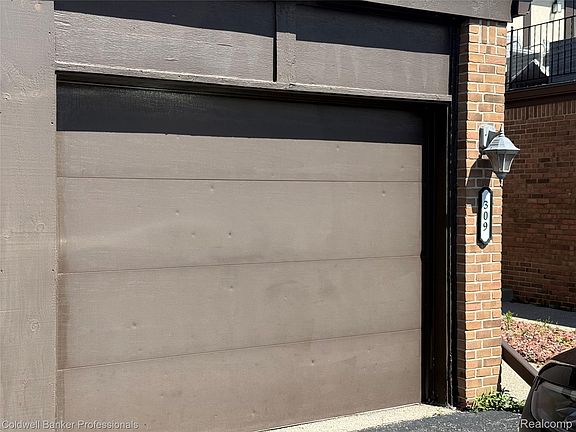 2nd image of 309 Country Club Dr #25