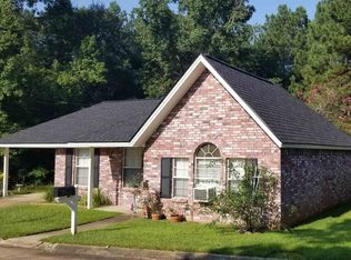 1000 Black Walnut Ln, Jasper, TX 75951