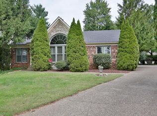 3113 Stonebridge Rd, Louisville, KY 40241
