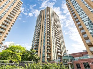 22 Olive Ave #312, Toronto, ON M2N 7G6