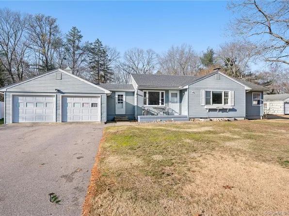 5 Harvard Road, Ledyard, CT 06335