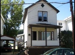 79 2nd St, California, PA 15419